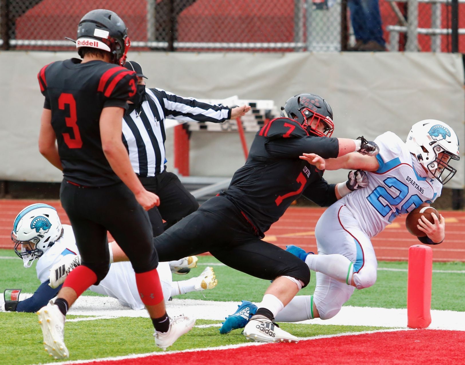 Photos: Central vs Superior Football